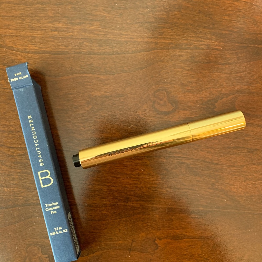Beautycounter Touchup Concealer Pen Fair